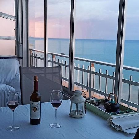 Blue Double Private Room At Front Beach - Habitacion Doble En La Playa Valencia Exterior foto