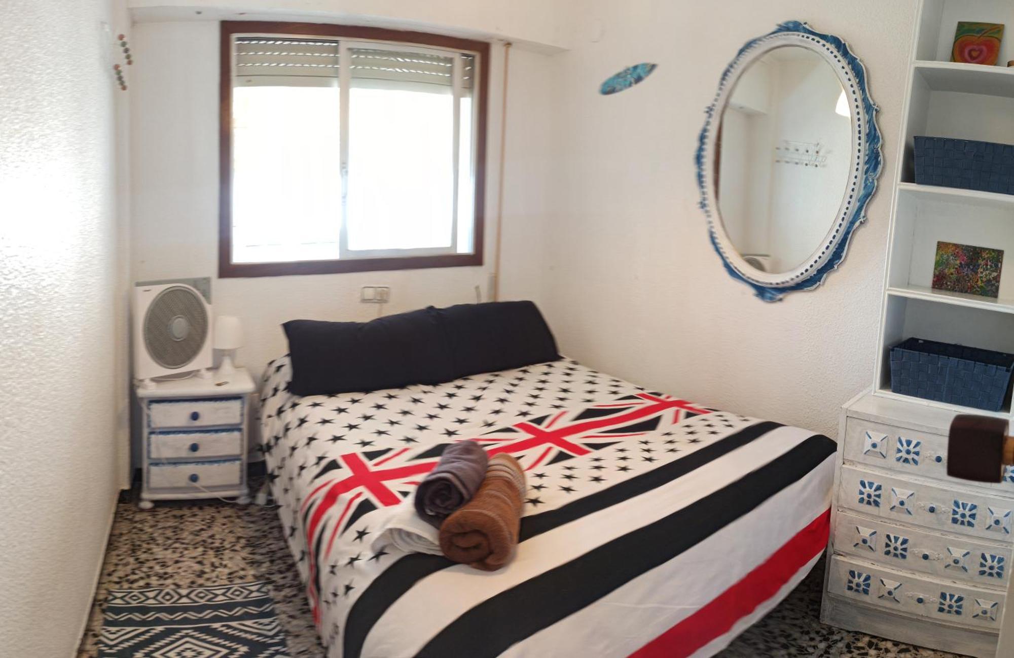 Blue Double Private Room At Front Beach - Habitacion Doble En La Playa Valencia Exterior foto